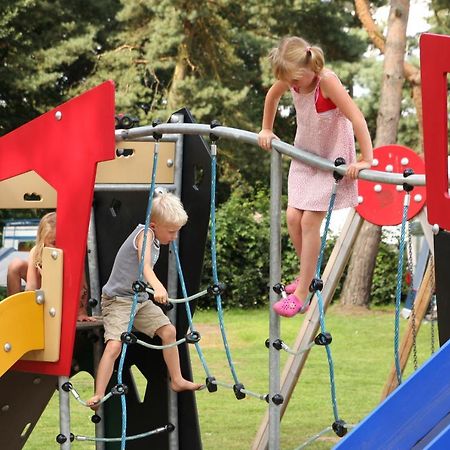 Lodge 6 Personen Camping De Molenhof Reutum Luaran gambar