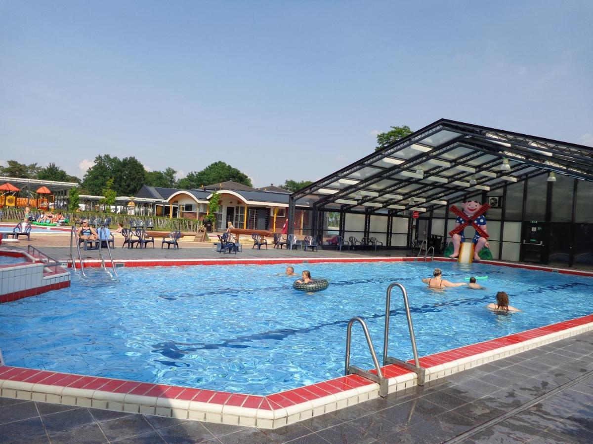 Lodge 6 Personen Camping De Molenhof Reutum Luaran gambar