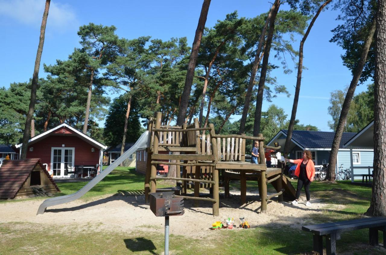 Lodge 6 Personen Camping De Molenhof Reutum Luaran gambar