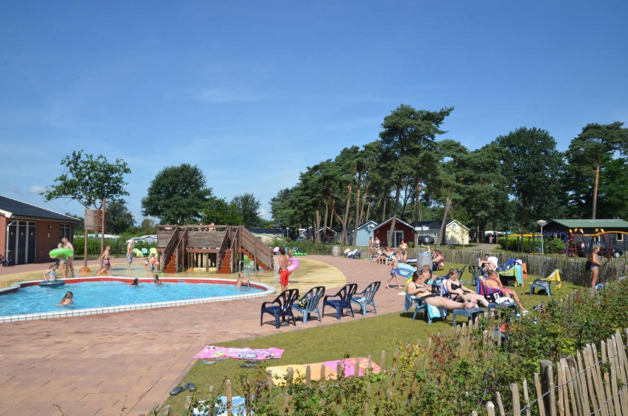 Lodge 6 Personen Camping De Molenhof Reutum Luaran gambar